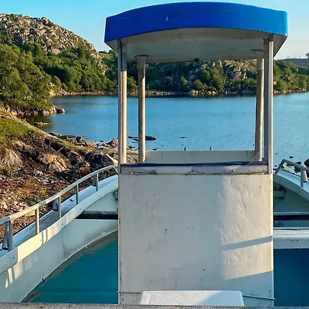 7 Person In Bokn-by Traum *